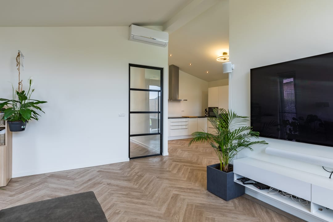 Foto 17 van Heezerenbosch 6-R18