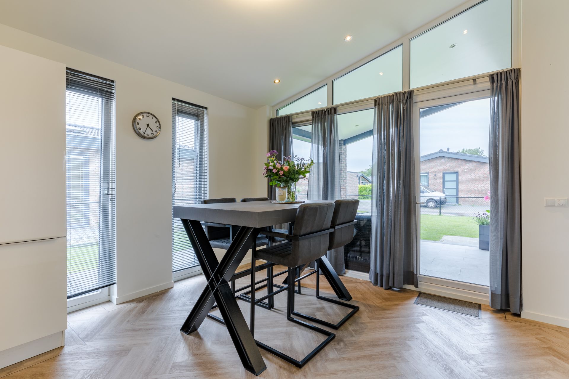 Foto 18 van Heezerenbosch 6-R18