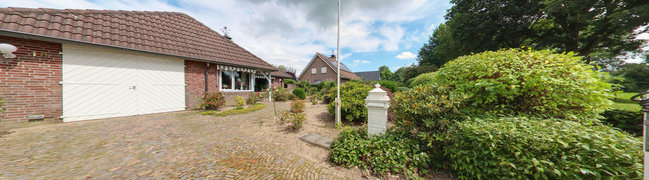 Bekijk 360° foto van Voortuin van Eltenseweg 10