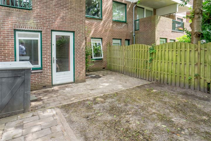 Bekijk foto 17 van Winkelwaard 58