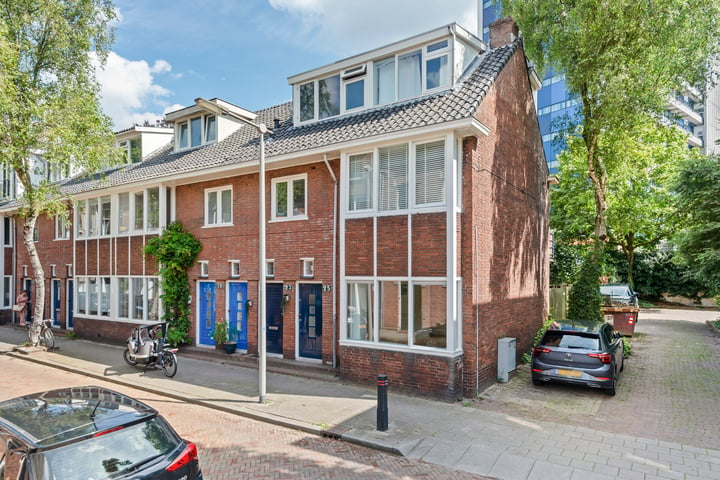 Bekijk foto 1 van Molenbeekstraat 25