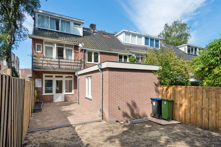 Bekijk foto 31 van Molenbeekstraat 25