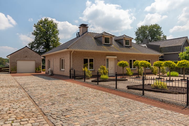 Foto 1 van Zandstraat 9