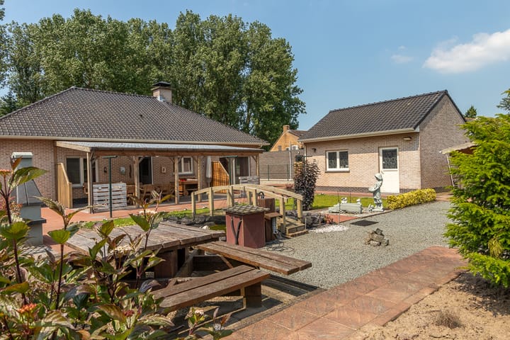 Foto 30 van Zandstraat 9