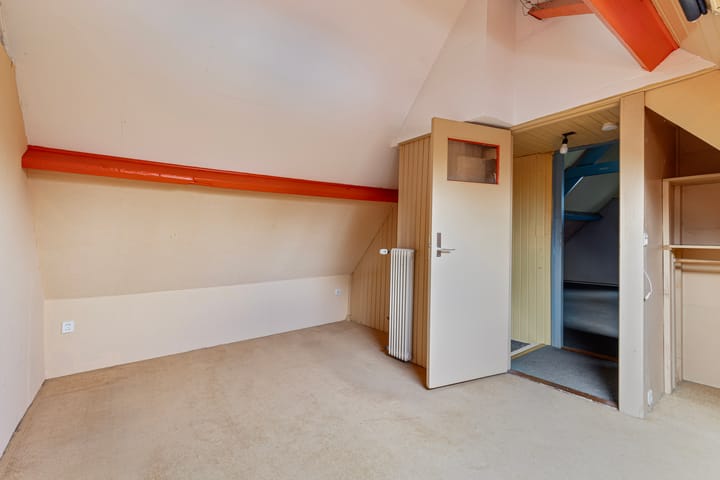 Foto 21 van Spoorstraat 38