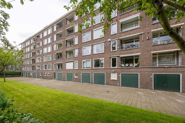 Bekijk foto 28 van Huis te Landelaan 210