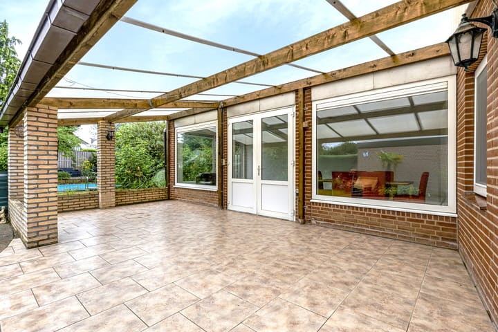 Foto 24 van Spoorstraat 38