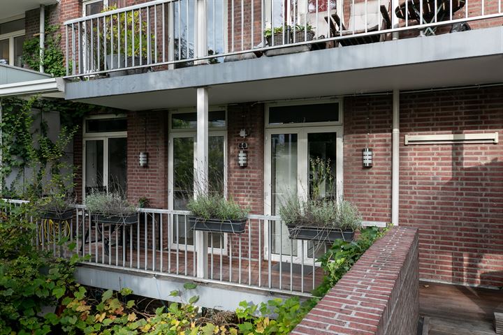 Bekijk foto 36 van Seeligsingel 18