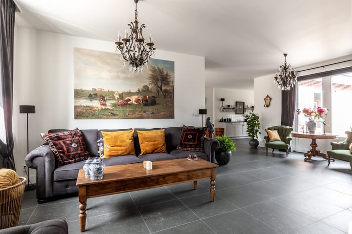 Photo 17 of Raadhuisstraat 11