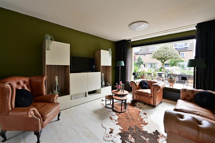 Foto 2 van Regenboog 36