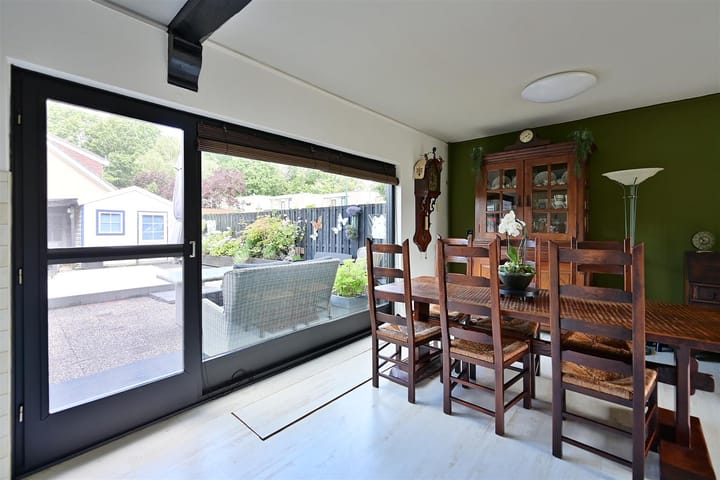 Foto 6 van Regenboog 36