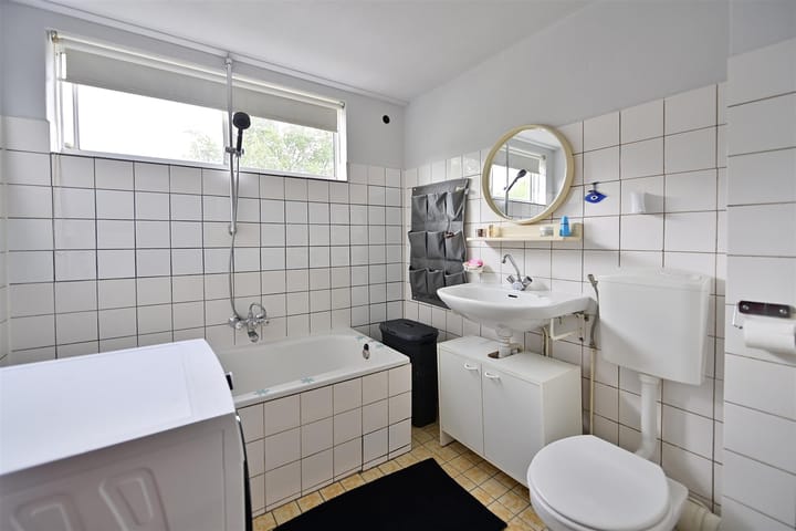 Foto 11 van Regenboog 36