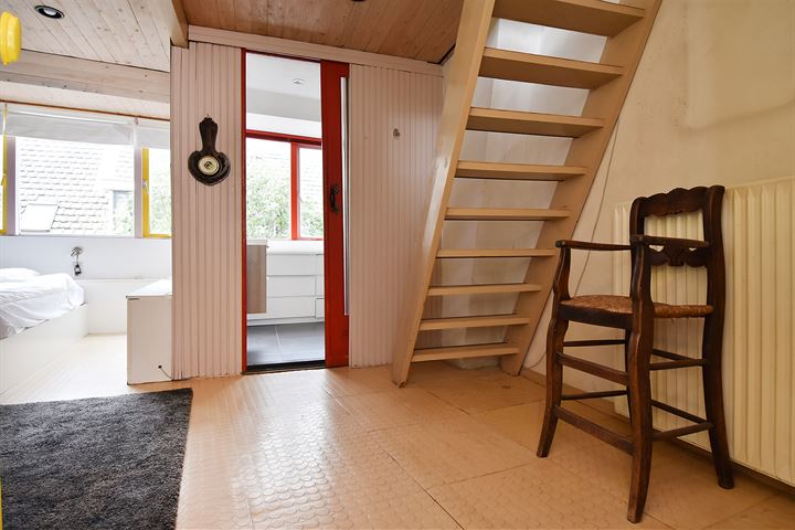 View photo 31 of Dirk Hoogenraadstraat 68-G