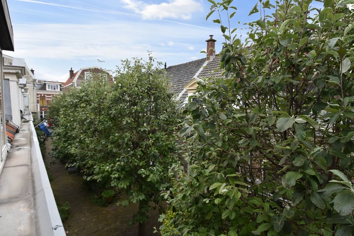 View photo 37 of Dirk Hoogenraadstraat 68-G