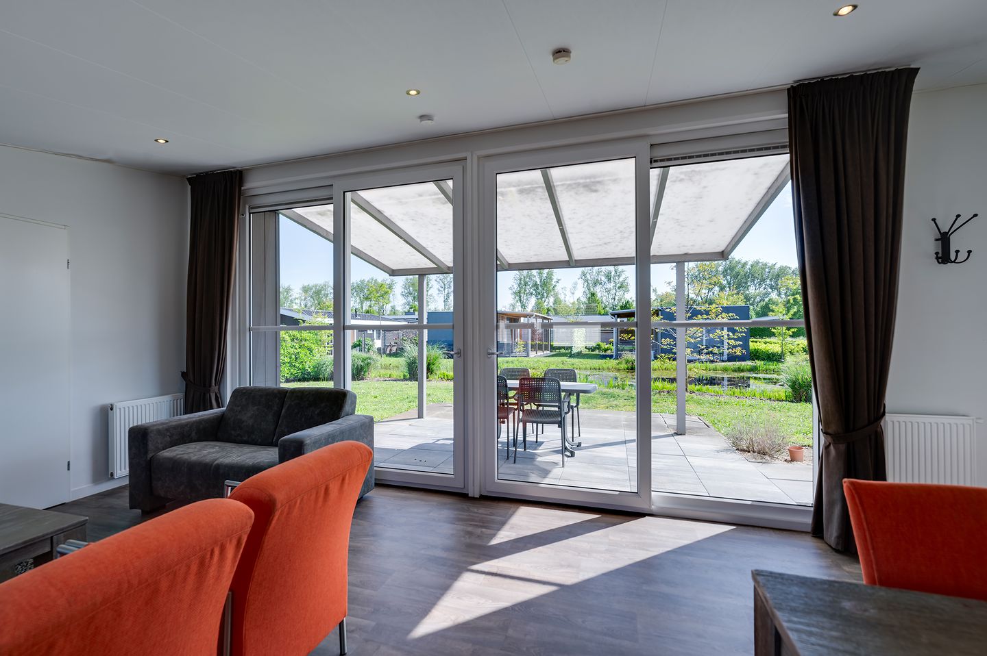 Photo 10 of Rijksstraatweg 186-154