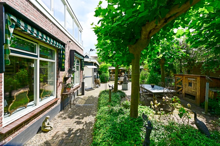 Foto 2 van Heicop 11