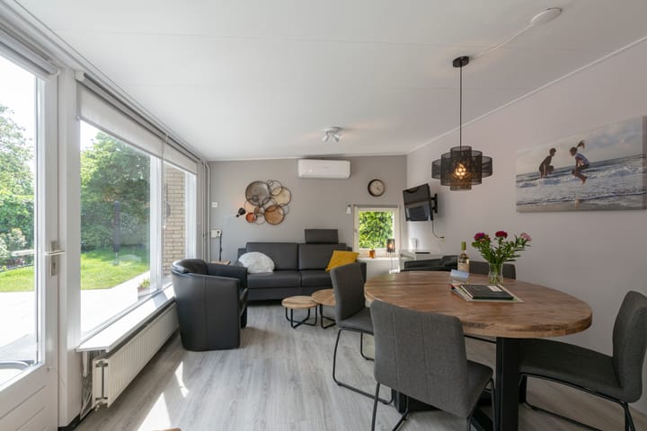 Photo 4 of Westerduinweg 34-H111