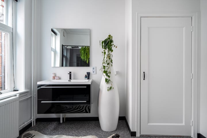 Photo 32 of Kruizebroederstraat 79