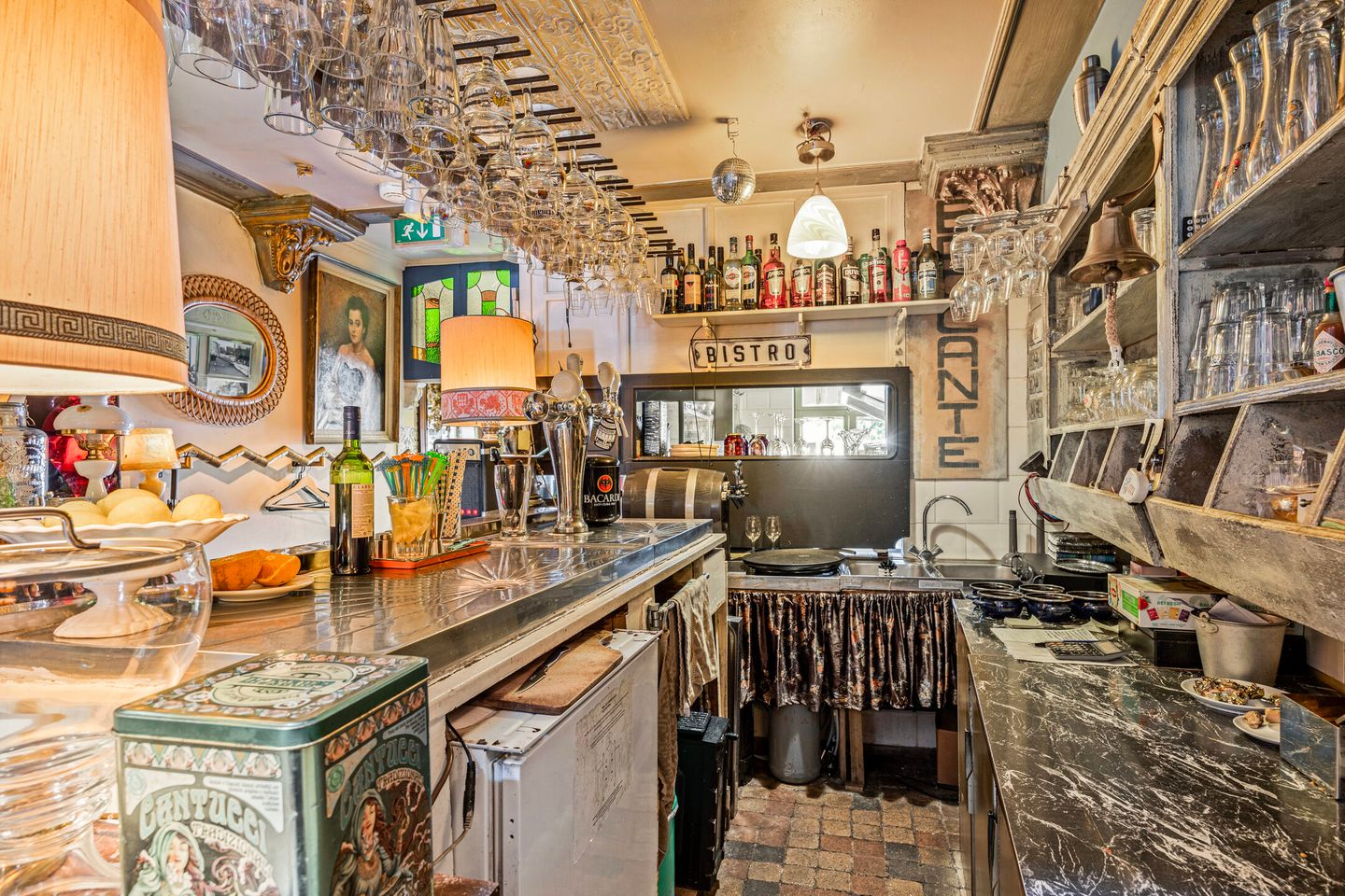 Foto 10 van Place du Roi Albert 19