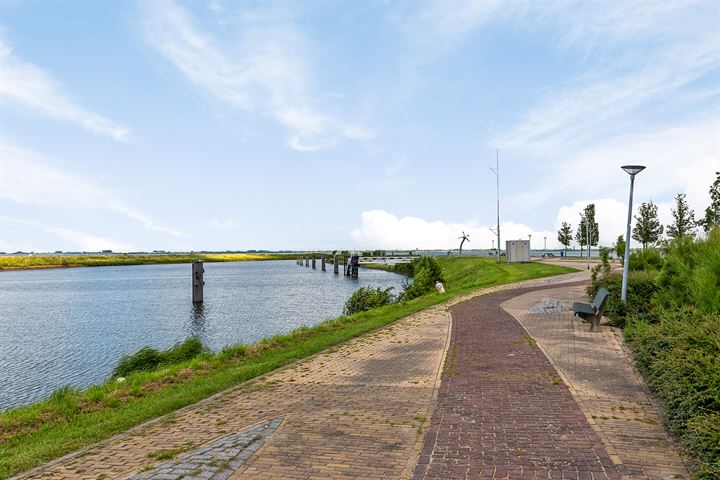 Bekijk foto 38 van Sluuslaan 30