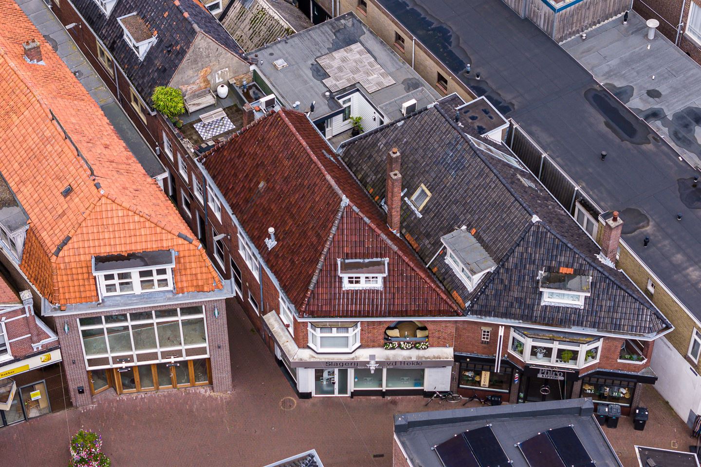 Bekijk foto 2 van Kruizebroederstraat 79