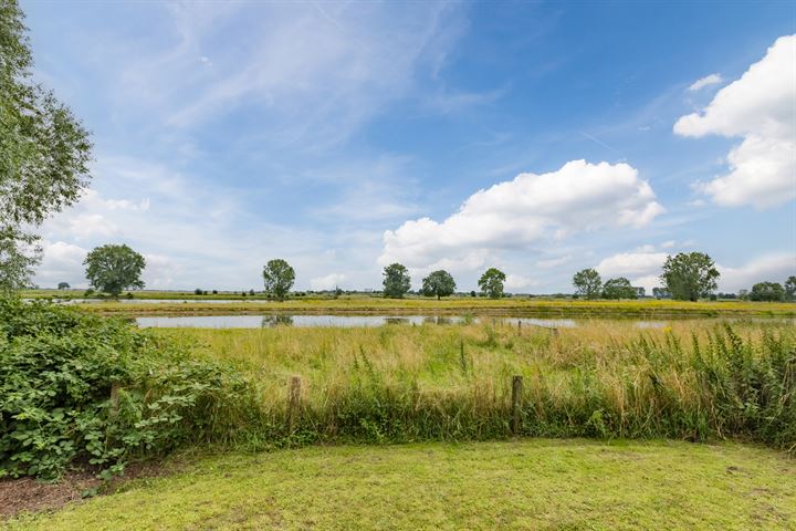 View photo 47 of Raadhuisdijk 11