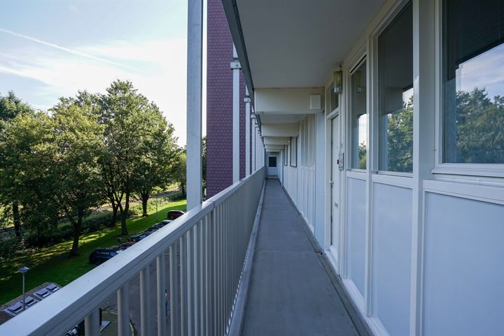 View photo 9 of Eisenhowerstraat 590