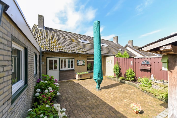 View photo 16 of Sint Vitusstraat 34