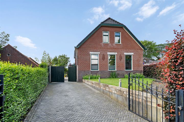 View photo 10 of Hoofdstraat 28