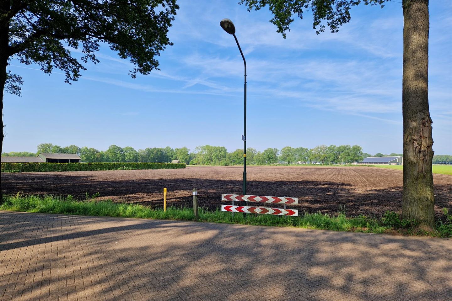 Bekijk foto 3 van Neterselseweg