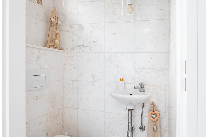 Bekijk foto 4 van Gropiusstraat 7