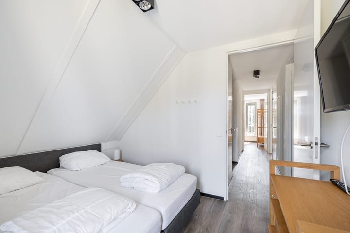 Photo 22 of Ridderstee 253