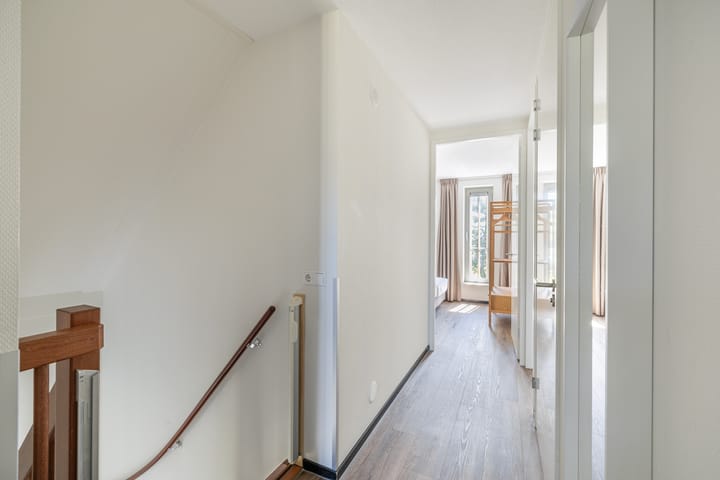 Photo 23 of Ridderstee 253