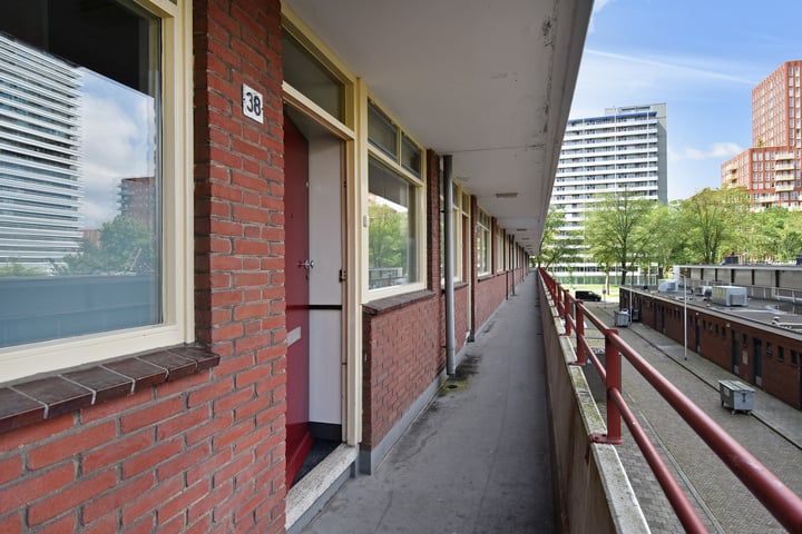 Bekijk foto 31 van Hendrik Tollensstraat 38