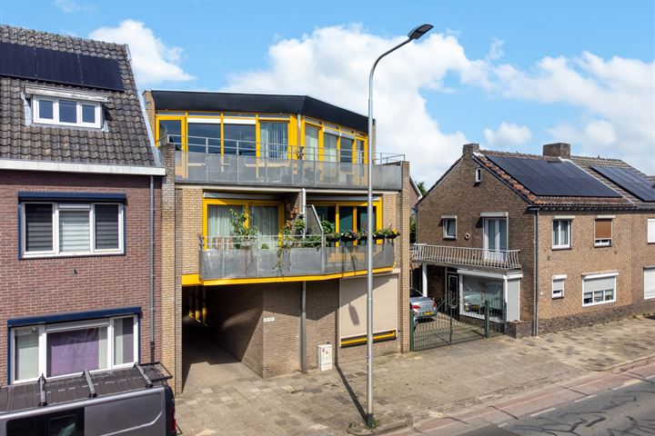 View photo 2 of O.L.Vrouwestraat 57-D