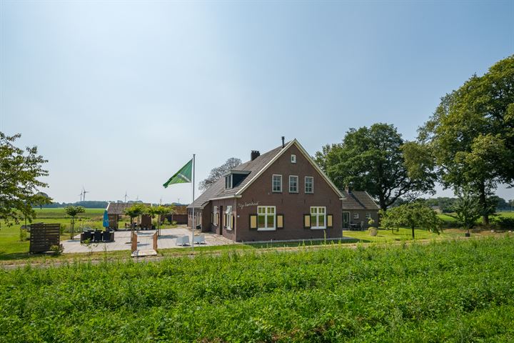 Bekijk foto 17 van Dinxperlosestraatweg 133