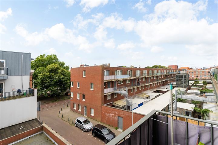 Bekijk foto 26 van Honselersdijkstraat 82