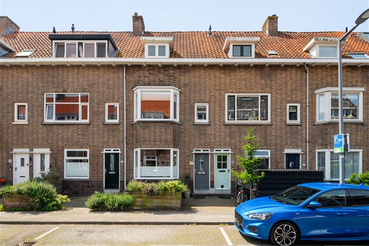 View photo 1 of Hagedoornstraat 10-B