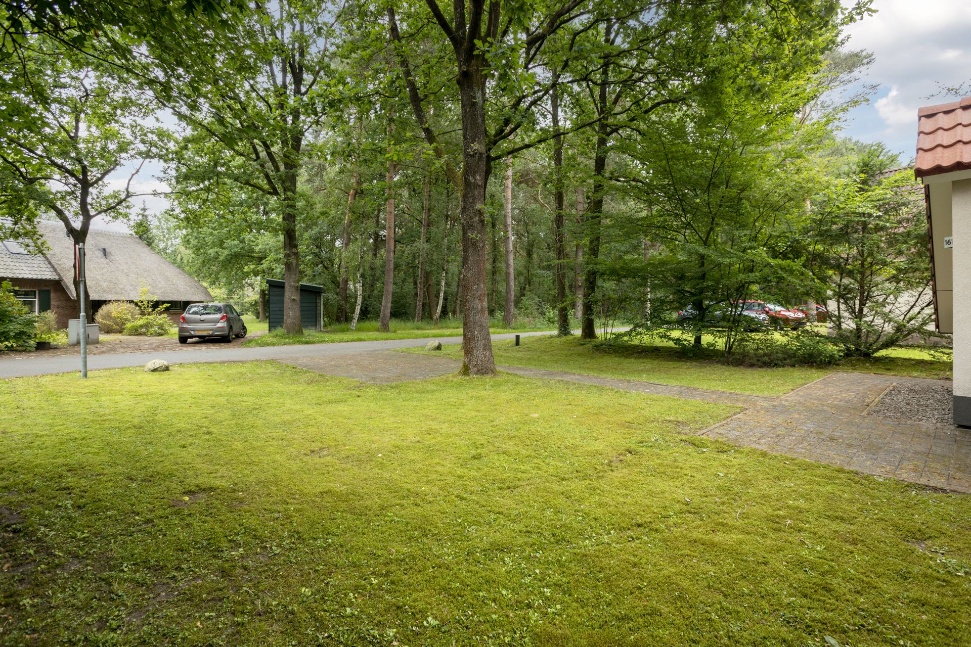 2-bedroom freehold villa in Hooghalen — photo 4 of 5