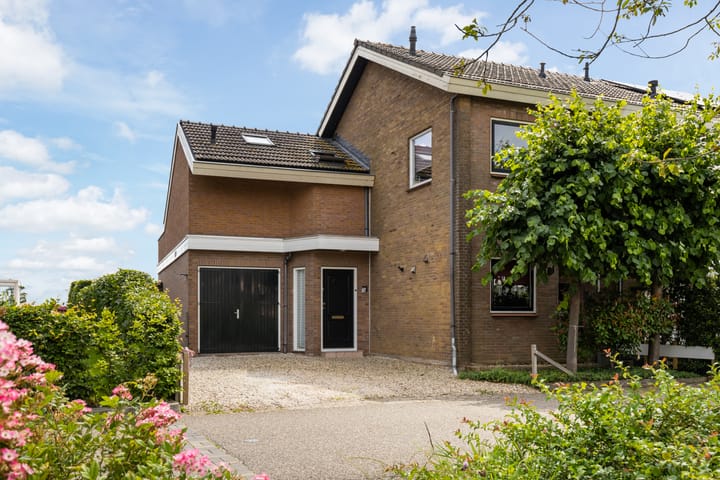 Foto 2 van Notaris d'Aumerielaan 33-A