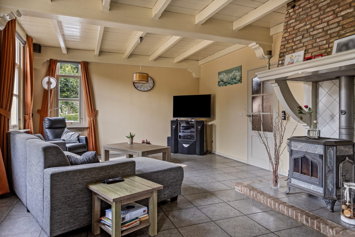 Foto 10 van Haarsteegsestraat 49