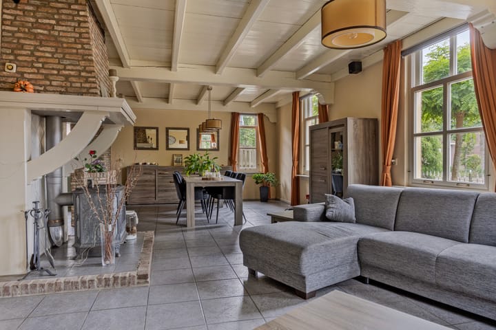 Foto 11 van Haarsteegsestraat 49