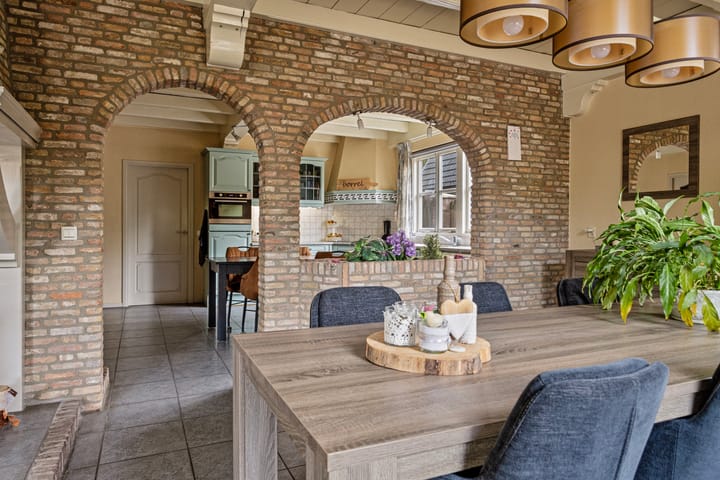 Foto 12 van Haarsteegsestraat 49