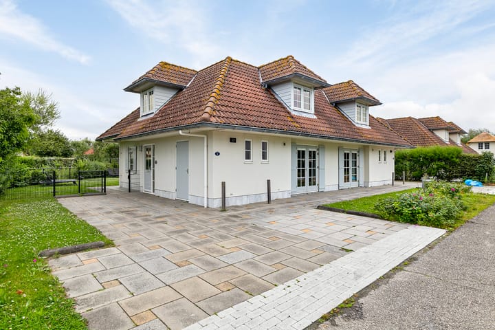 Photo 1 of Golfbreker 6