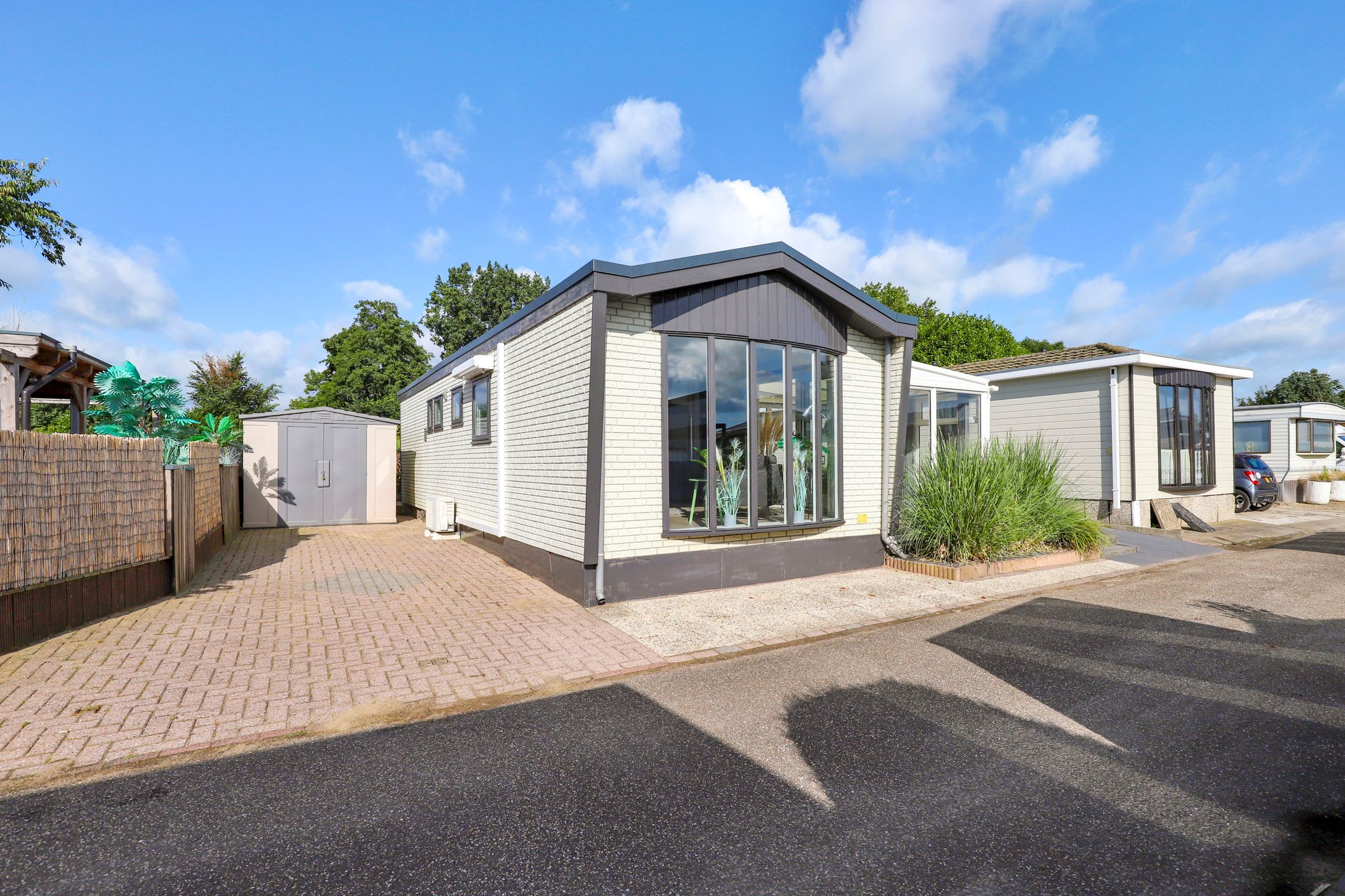 2-bedroom freehold villa in Terwolde — photo 1 of 5