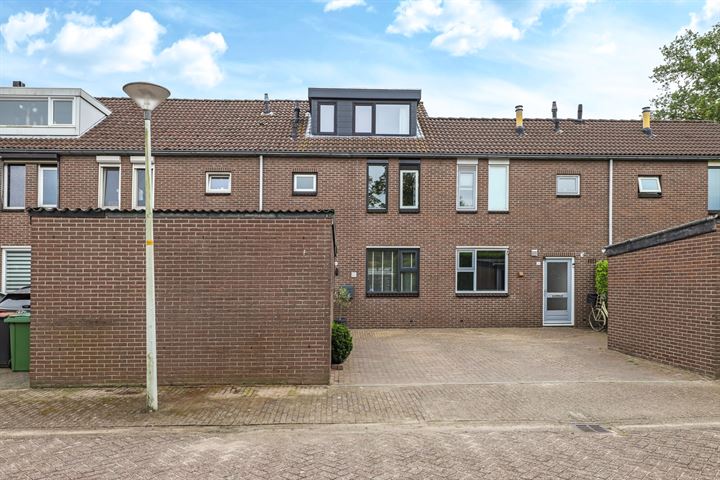 Bekijk foto 55 van Leeuwerikstraat 19