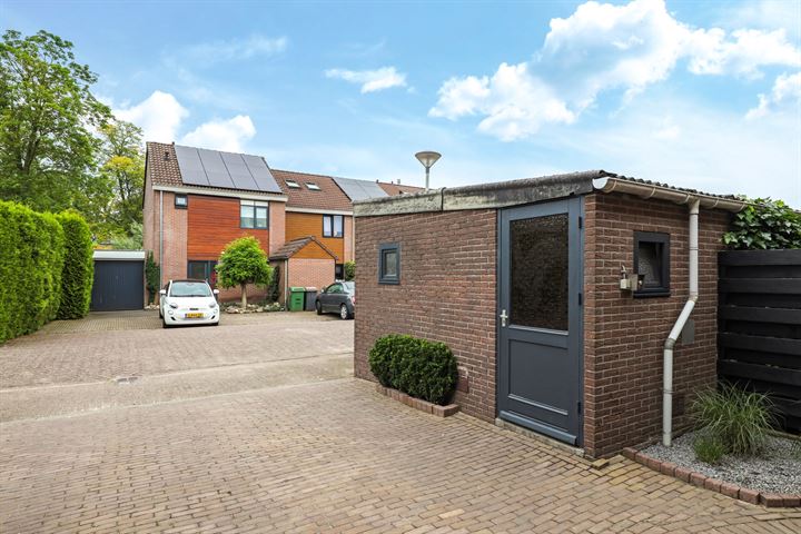 Bekijk foto 56 van Leeuwerikstraat 19