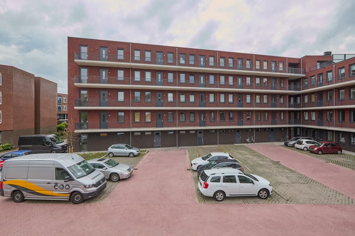 Foto 42 van Bernhardlaan 63