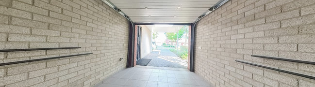 View 360° photo of Garage of Jan de Vriesstraat 8