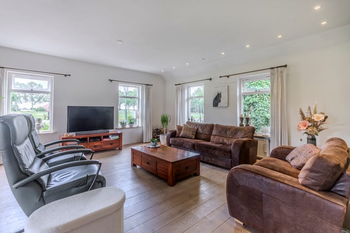 Foto 15 van Hoofdweg 6